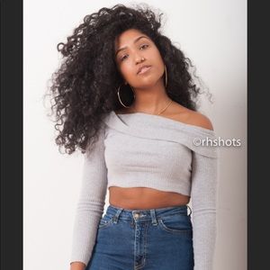 Grey off the shoulder crop top MISGUIDED